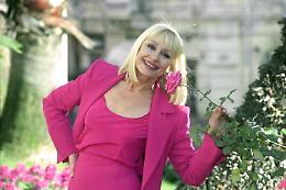 Raffaella Carrà, oggi i funerali