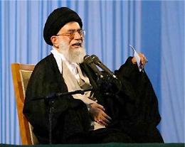 Siria, l'Iran chiude la porta al negoziato