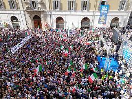 Fdi-Lega in piazza: «Elezioni subito»