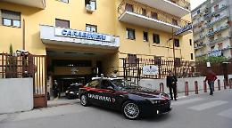 Non si fermano all'alt, due 14enni sullo scooter inseguiti e bloccati