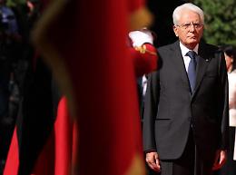 Gas, Mattarella: «Tetto al prezzo, urgentissimo superare le resistenze»