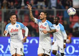 Napoli, il festival del gol fa tappa anche a Cremona. Azzurri primi in solitaria