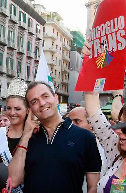 De Magistris:"Se Sinistra Italiana nasce con l'idea di essere vicina agli ultimi sarà un interlocutore affidabile"