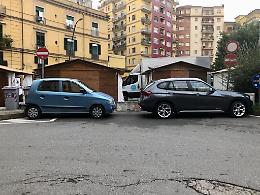 Fiera natalizia in piazza degli Artisti, «traffico paralizzato»