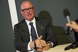 «Opposizioni chiudano subito l'esperienza De Magistris»