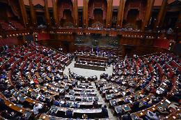 Eutanasia, ok Camera a legge su morte assistita
