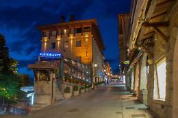 San Marino allenta le regole: i ristoranti riaprono anche la sera, dal 26 aprile stop al coprifuoco