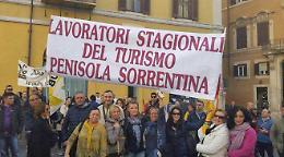 Covid, proteste dei lavoratori stagionali a Sorrento, Amalfi, Capri e Ischia 