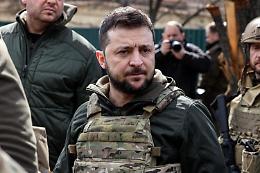 Zelensky: "Russia ci ha torturato, ma ucraini accetteranno pace in ogni caso"