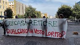 Rettorato occupato, striscione davanti al Comune: cercasi Lorito