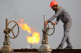 Sanzioni Russia, "accordo Ue su embargo petrolio in settimana"
