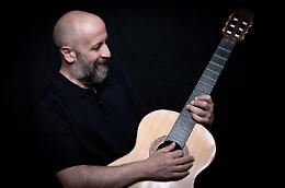 Joe Barbieri e il suo “Vulìo” di canzone napoletana al Trianon Viviani