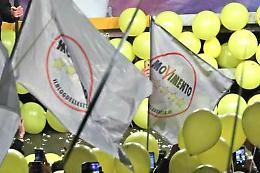 M5S perde pezzi