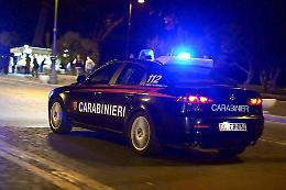 Accoltellato al torace, è in fin di vita