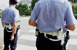 Ubriaco e drogato invade zona pedonale, denunciato a Fuorigrotta