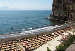 Lidi di Posillipo nel caos totale