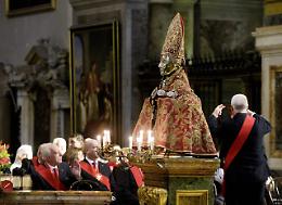 Miracolo di San Gennaro, tutti in attesa del prodigio