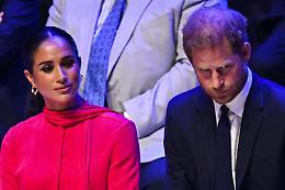 Morte Elisabetta, «Carlo disse a Harry di non portare Meghan a Balmoral»