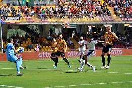 Benevento, ko in casa 0-2: successo del Cagliari