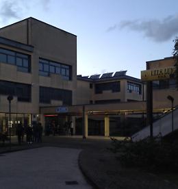 Pozzuoli e Giugliano, via libera ai lavori in tre istituti