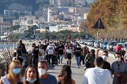 Coronavirus in Campania: 2.716 nuovi casi, 18 morti e 790 guariti