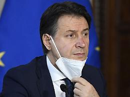 Conte: «Impennata di contagi, ancora sacrifici»