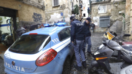 Malanapoli, "summit" tra i vicoli