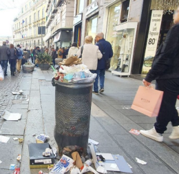 Napoli, «più cultura meno frittura»: appello per un turismo di qualità