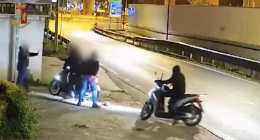 Rider aggredito, altra rapina della gang un'ora prima