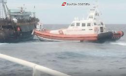 Migranti, sbarchi senza sosta: in 500 arrivati nella notte a Crotone