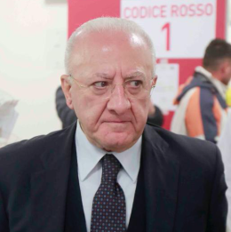 Coronavirus, De Luca: se ci rilassiamo tra 15 giorni migliaia di contagi