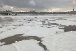 La grandine “blocca" Malpensa