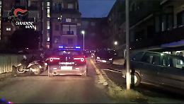 Blitz nel Rione Traiano, rimossi altarini e un murale 