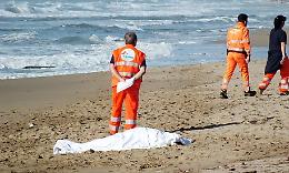 Prima tragedia del mare a Mondragone, muore un 68enne