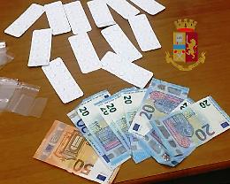 Vicaria, arrestato algerino con droga e documenti falsi