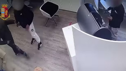 Rapine a banche e uffici postali, catturata la gang