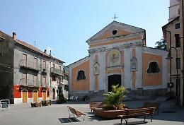 Furto in chiesa nel Salernitano, rubati busti di San Donato
