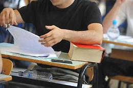 Stop all'Educazione civica, slitta al prossimo anno