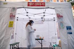 Covid in Italia: registrati 5.193 contagi e 57 morti