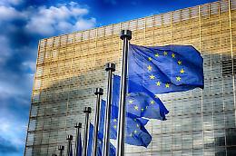 Pil Italia, Ue riabbassa stime crescita: +0,9% nel 2023