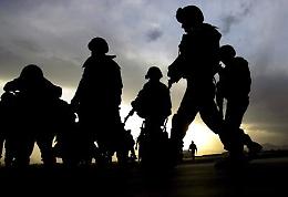 Attacco a soldati italiani in Iraq, «per 4 di loro situazione seria»