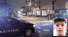 Agguato nel fortino del clan, un 18enne grave in ospedale