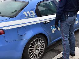 Spara 5 volte alla ex moglie e al nuovo compagno: preso un 54enne di Casalnuovo