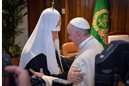 Papa Francesco a Cuba per lo storico abbraccio con il patriarca Kirill
