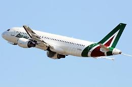 Alitalia, inchiesta chiusa: 21 indagati