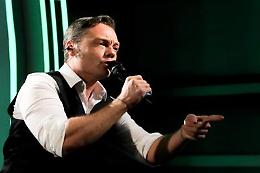 La dedica di Tiziano Ferro alla fan morta a 19 anni