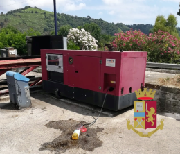Vigilante ruba carburante in cantiere tangenziale Napoli 