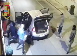 Furti in banche e negozi, sette misure cautelari VIDEO