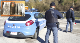 Droga a Pianura, scatta il blitz