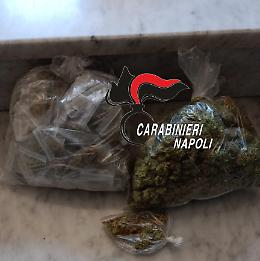 Controlli a Napoli est, sanzioni anti-Covid e droga sequestrata